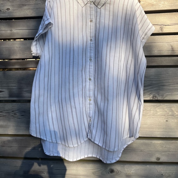 Eileen Fisher White and Gray Striped Button-Down Shirt. - Picture 1 of 6